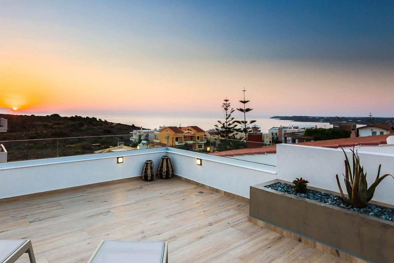 Villa Amelia I Free 9 Seater Mini Van & Pool Калатас Екстер'єр фото