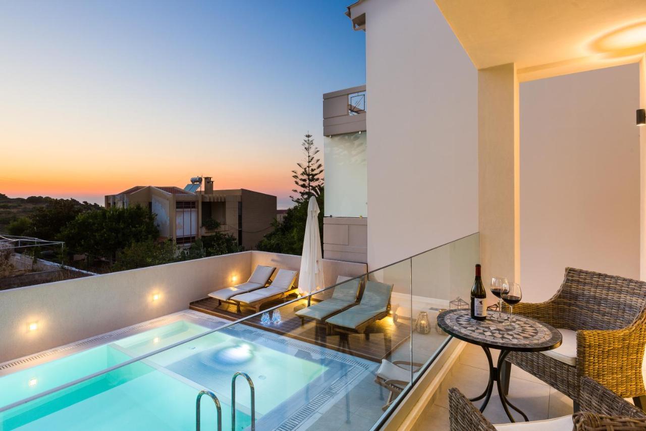 Villa Amelia I Free 9 Seater Mini Van & Pool Калатас Екстер'єр фото